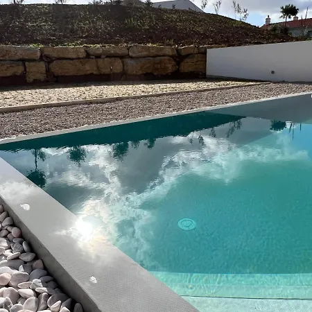 Luxury With Heated Pool & Panoramic Ocean & Valley Views 상 마르티뇨 두 포르투