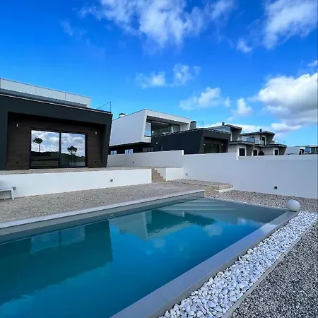 빌라 Luxury With Heated Pool & Panoramic Ocean & Valley Views 상 마르티뇨 두 포르투
