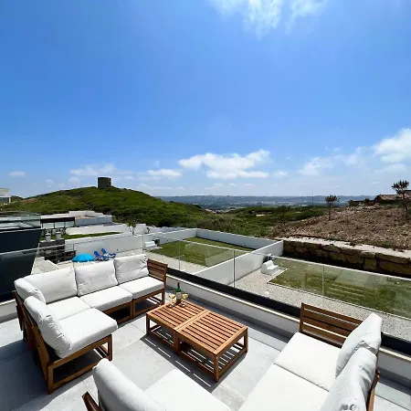빌라 Luxury With Heated Pool & Panoramic Ocean & Valley Views 상 마르티뇨 두 포르투