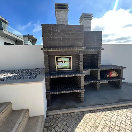 Luxury With Heated Pool & Panoramic Ocean & Valley Views