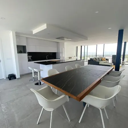 빌라 Luxury With Heated Pool & Panoramic Ocean & Valley Views *