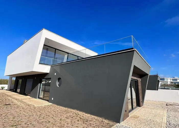 Luxury With Heated Pool & Panoramic Ocean & Valley Views *