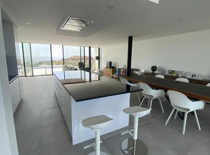 Villa Luxury With Heated Pool & Panoramic Ocean & Valley Views *