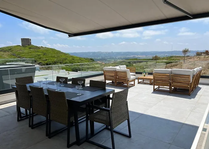 Luxury With Heated Pool & Panoramic Ocean & Valley Views Villa São Martinho do Porto
